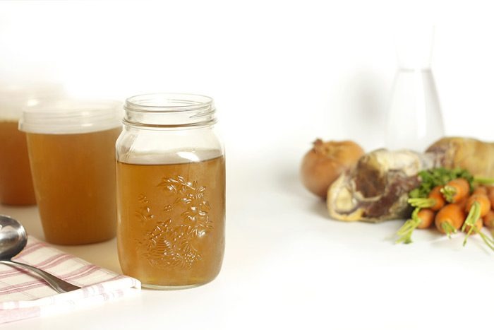 Comment cuisiner un bouillon d'os de jambon ?