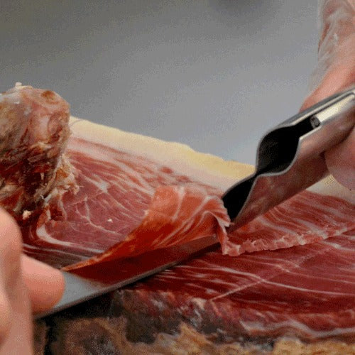 Comment découper du jambon ibérique pata negra ?