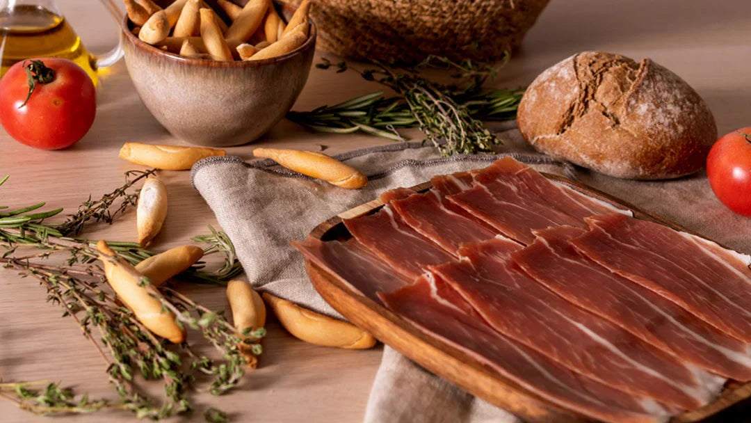 Quelle est la différence entre le jambon Serrano et le jambon cru ?