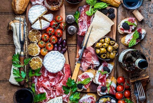Brochettes et verrines pour un apéritif à l'Espagnole réussi