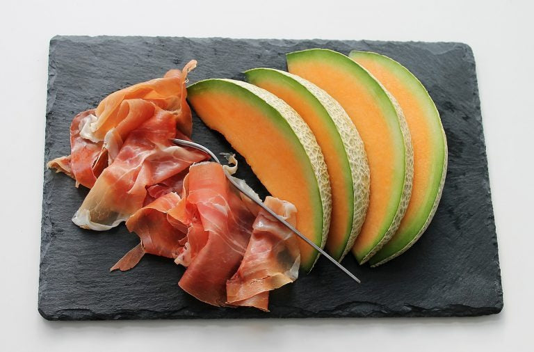 Comment couper le jambon serrano ?